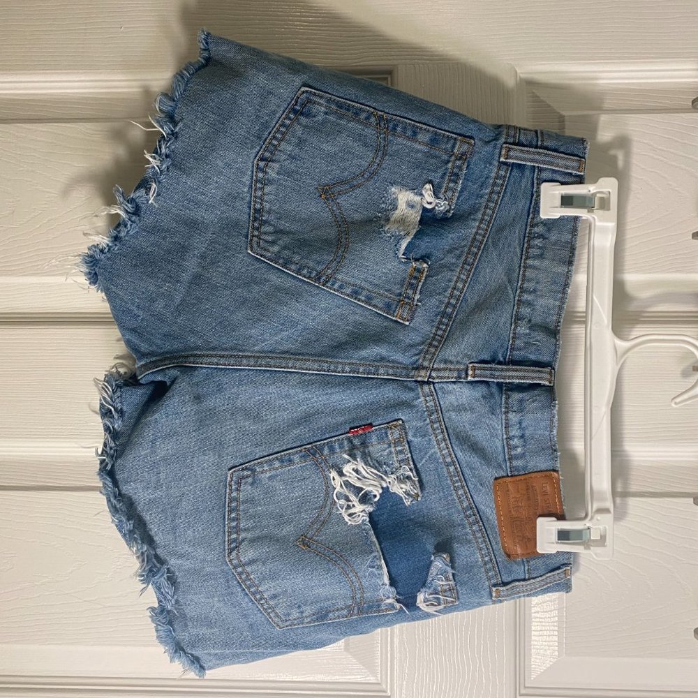 Levi's wedgie denim shorts - Picture 2 of 3